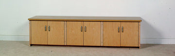teacher's station